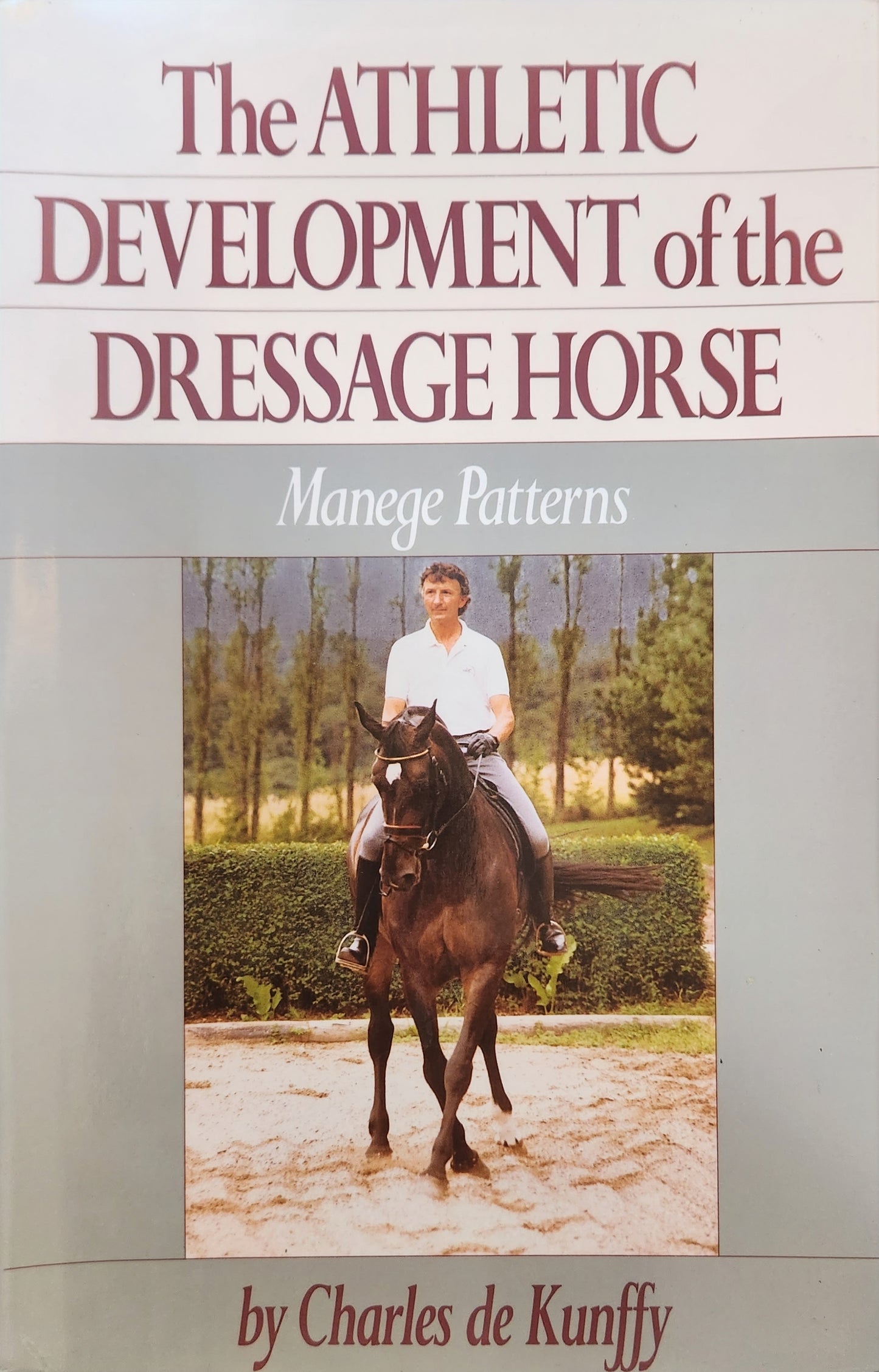 The Athletic Development of the Dressage Horse: Manege Patterns